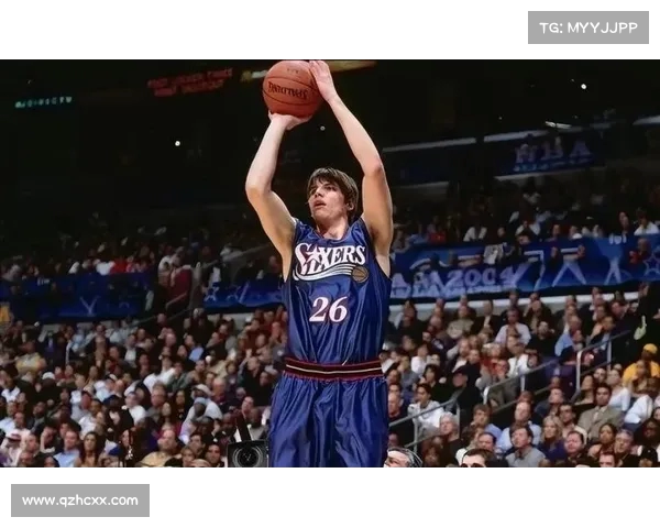 以1米83的身高征服NBA 史上最伟大射手之一骑士队为其退役25号球衣 以1米83的身高征服NBA 史上最伟大射手之一骑士队为其退役25号球衣